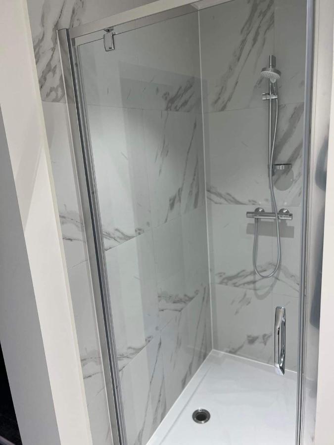 Nieuwe Kamer In Centrum Brugge Met Badkamer ! Ngoại thất bức ảnh