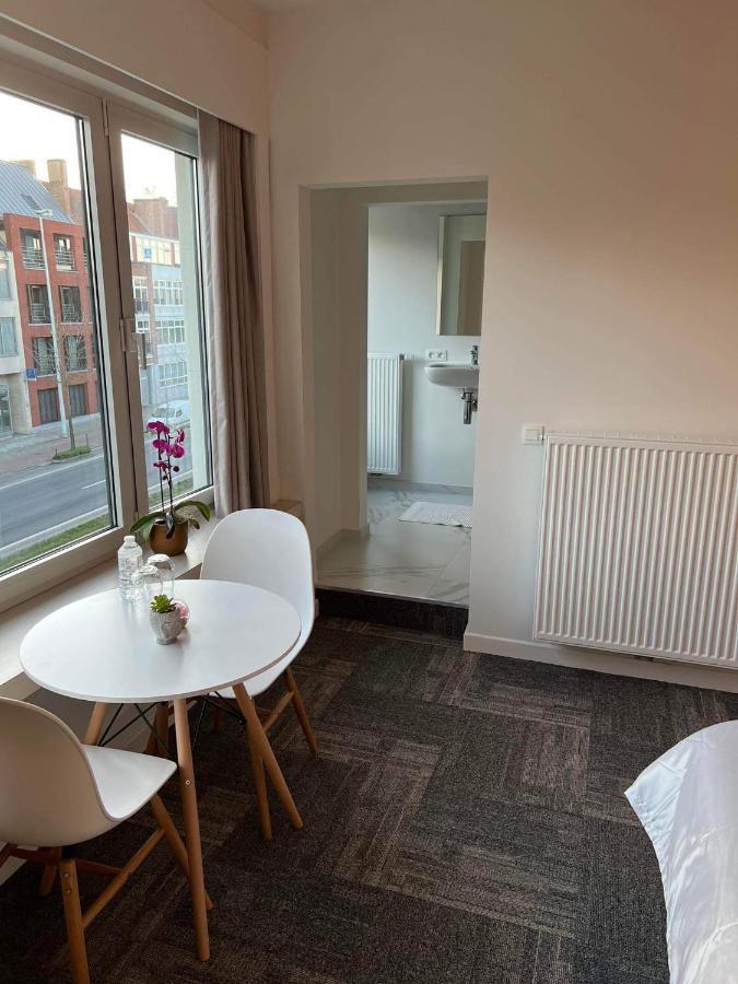 Nieuwe Kamer In Centrum Brugge Met Badkamer ! Ngoại thất bức ảnh